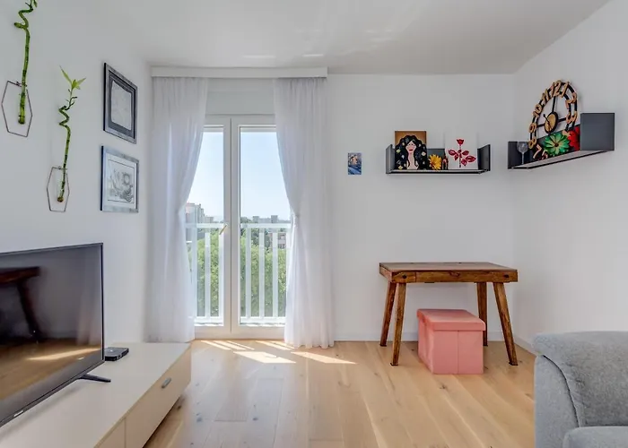 Modern Marija With The Balcony And The Sea View 스플리트