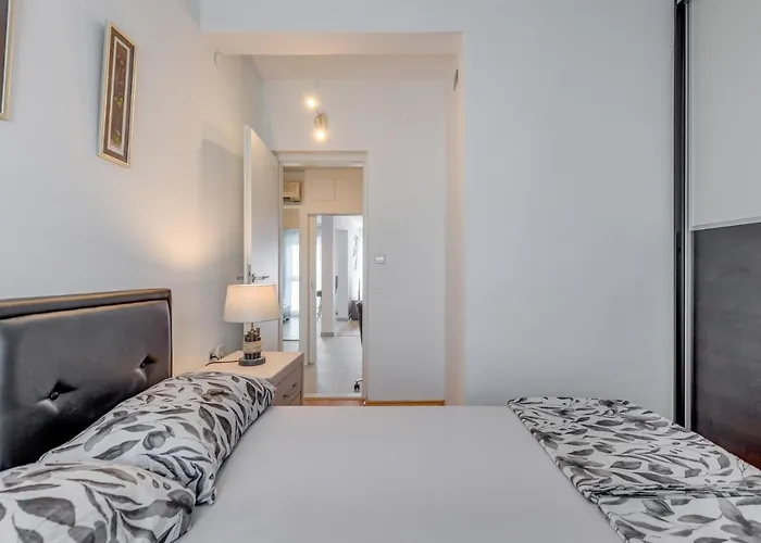 Modern Marija With The Balcony And The Sea View 스플리트