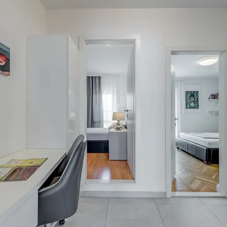 Modern Marija With The Balcony And The Sea View * سبليت