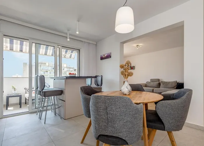 Modern Marija With The Balcony And The Sea View Split